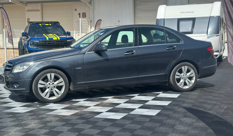
								Mercedes-Benz C220 CDI Avantgarde total									