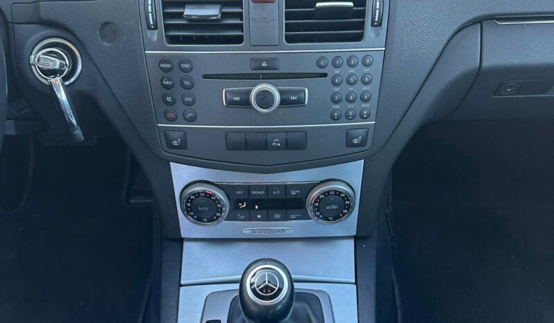 
								Mercedes-Benz C220 CDI Avantgarde total									