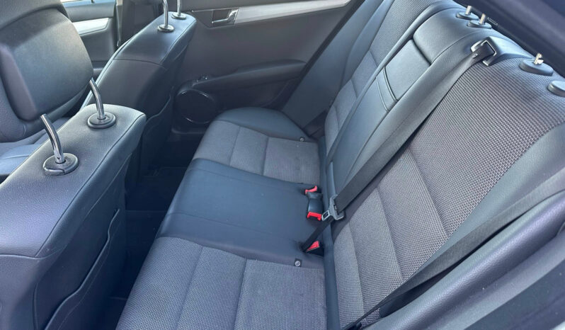 
								Mercedes-Benz C220 CDI Avantgarde total									