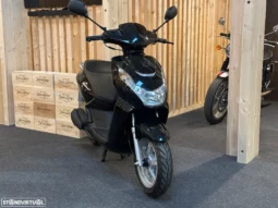 Peugeot Kisbee