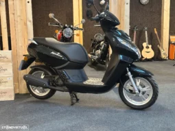 Peugeot Kisbee
