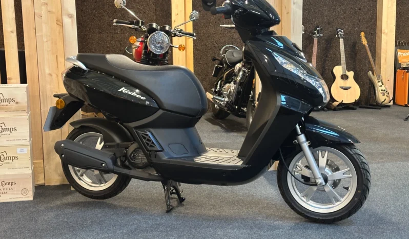 
								Peugeot Kisbee total									