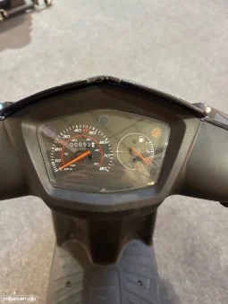 
										Peugeot Kisbee total									