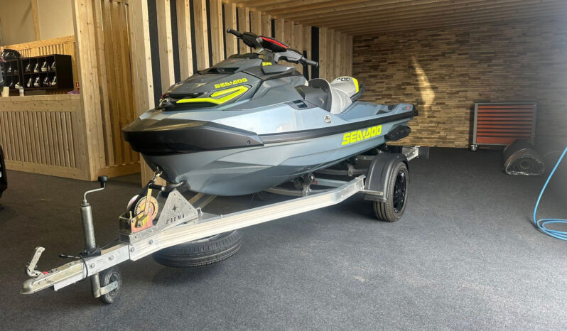 
								Sea-Doo RXT-X RS 325 total									
