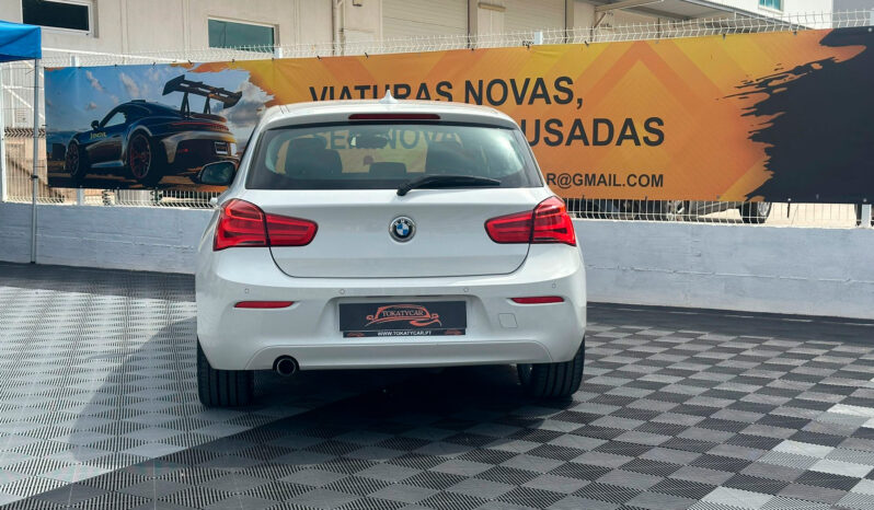 
								BMW Série 1 116d EfficientDynamics total									
