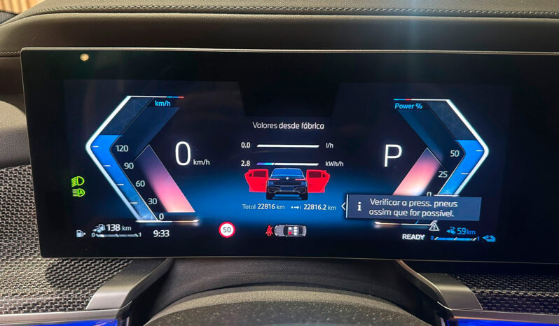 
								BMW 750e xDrive Pack Desportivo M Pro total									