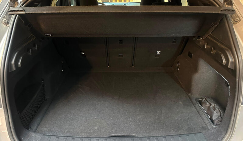
								BMW iX1 eDrive20 Pack Desportivo M total									