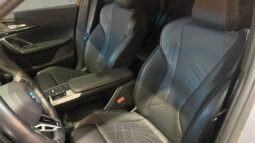 
										BMW iX1 eDrive20 Pack Desportivo M total									