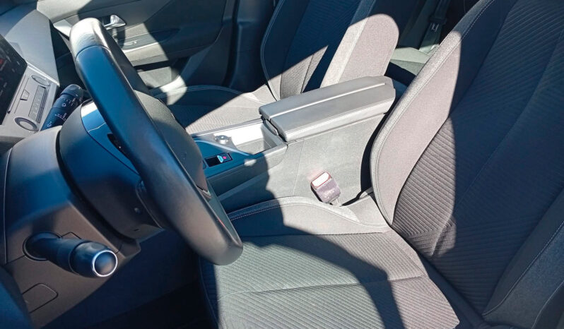 
								Peugeot 308 SW Active Pack total									